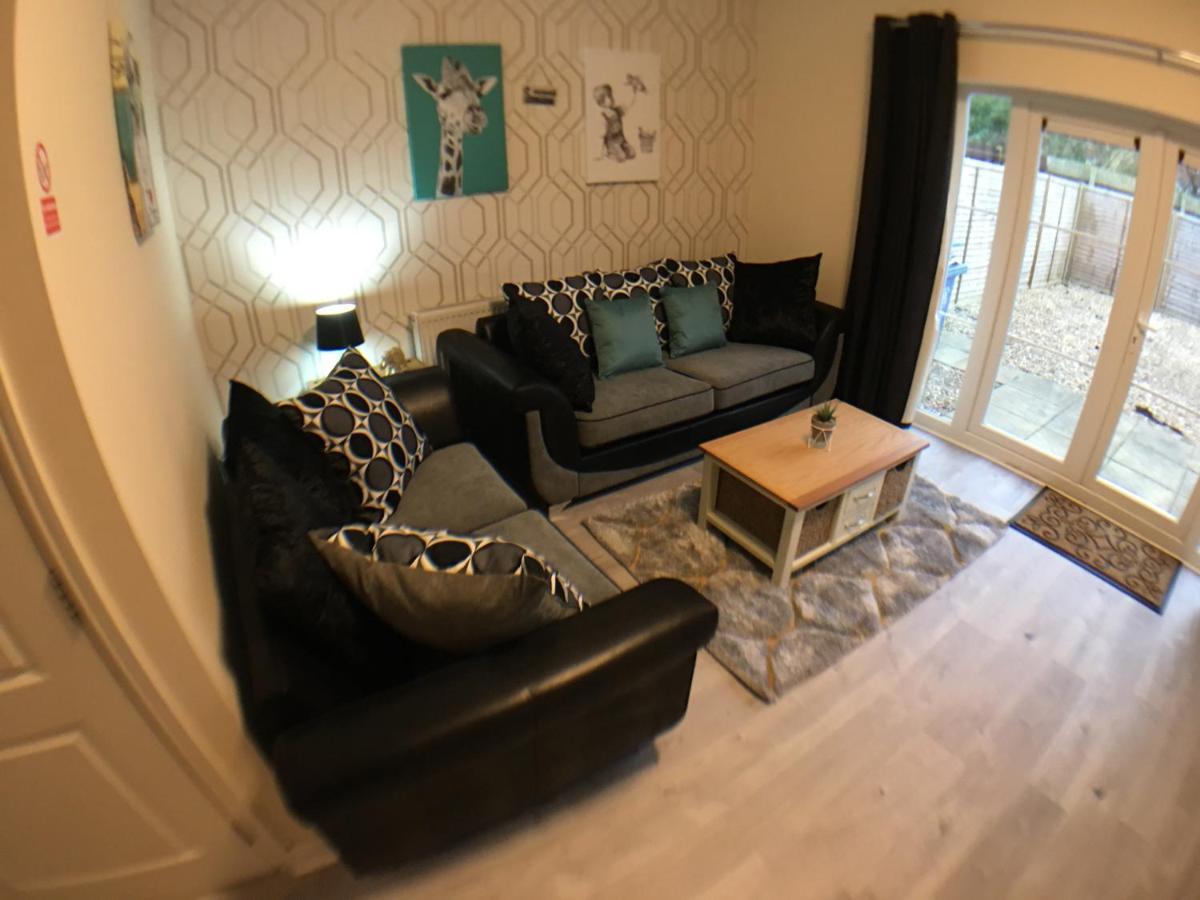 Very Large House, 6 Beds, 4 Bedrooms, 3 Bathrooms, 5 Smart Tv'S & Van Parking Boston Exteriér fotografie